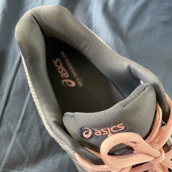 Asics Womens Gel-Nimbus 20 Gray Pink Comfort Athletic Sneaker Shoe Size 11.5 - Picture 4 of 6